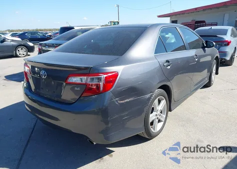 2014 Toyota Camry Se z USA, uszkodzony, nr VIN 4T1BF1FK1EU398109